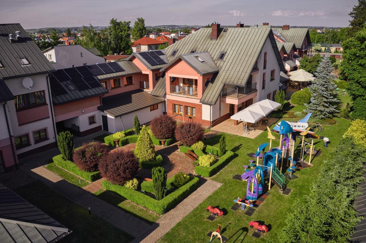 Artis Hotel&Spa Zamość Buitenkant foto