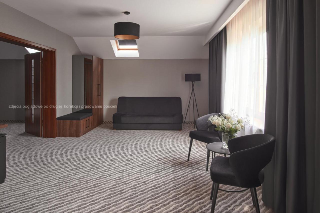 Artis Hotel&Spa Zamość Buitenkant foto