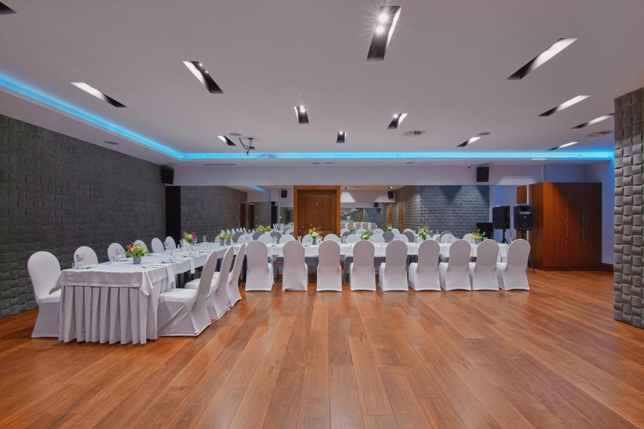 Artis Hotel&Spa Zamość Buitenkant foto
