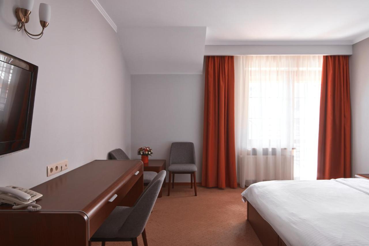 Artis Hotel&Spa Zamość Buitenkant foto