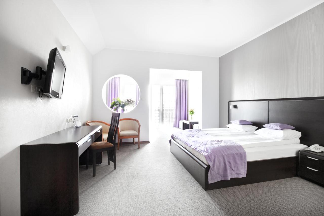 Artis Hotel&Spa Zamość Buitenkant foto
