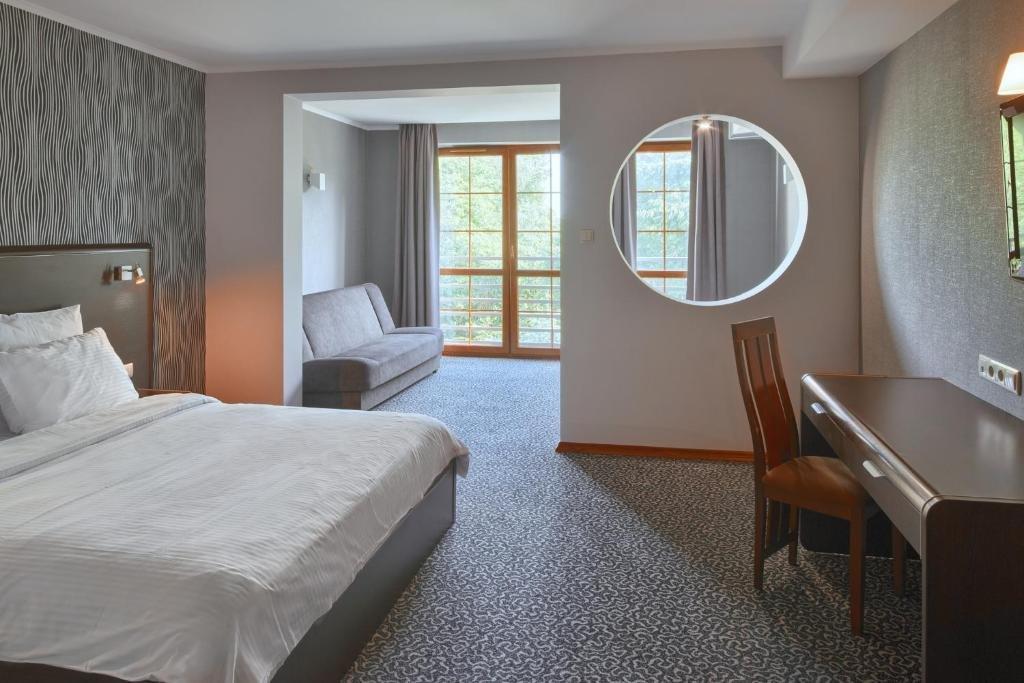 Artis Hotel&Spa Zamość Buitenkant foto