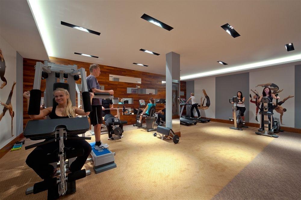 Artis Hotel&Spa Zamość Buitenkant foto