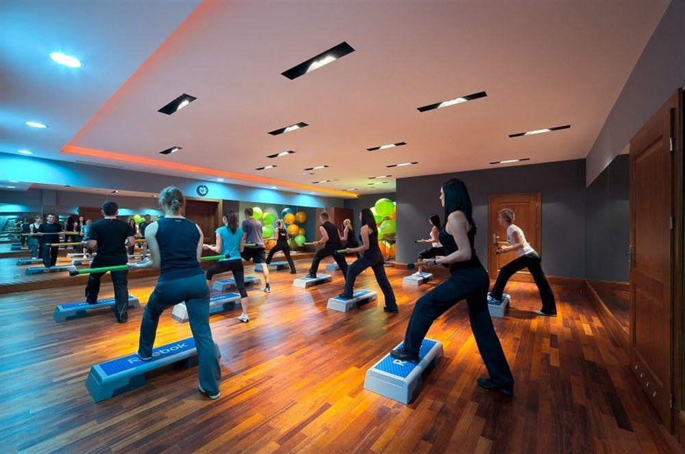 Artis Hotel&Spa Zamość Buitenkant foto