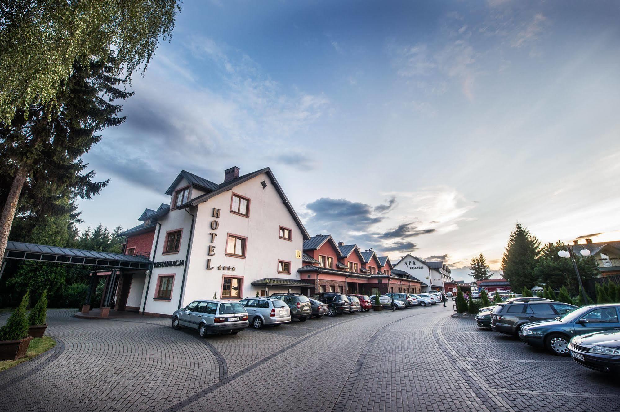 Artis Hotel&Spa Zamość Buitenkant foto