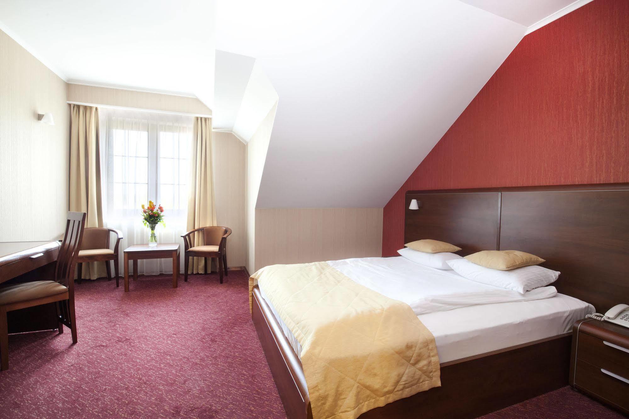 Artis Hotel&Spa Zamość Buitenkant foto